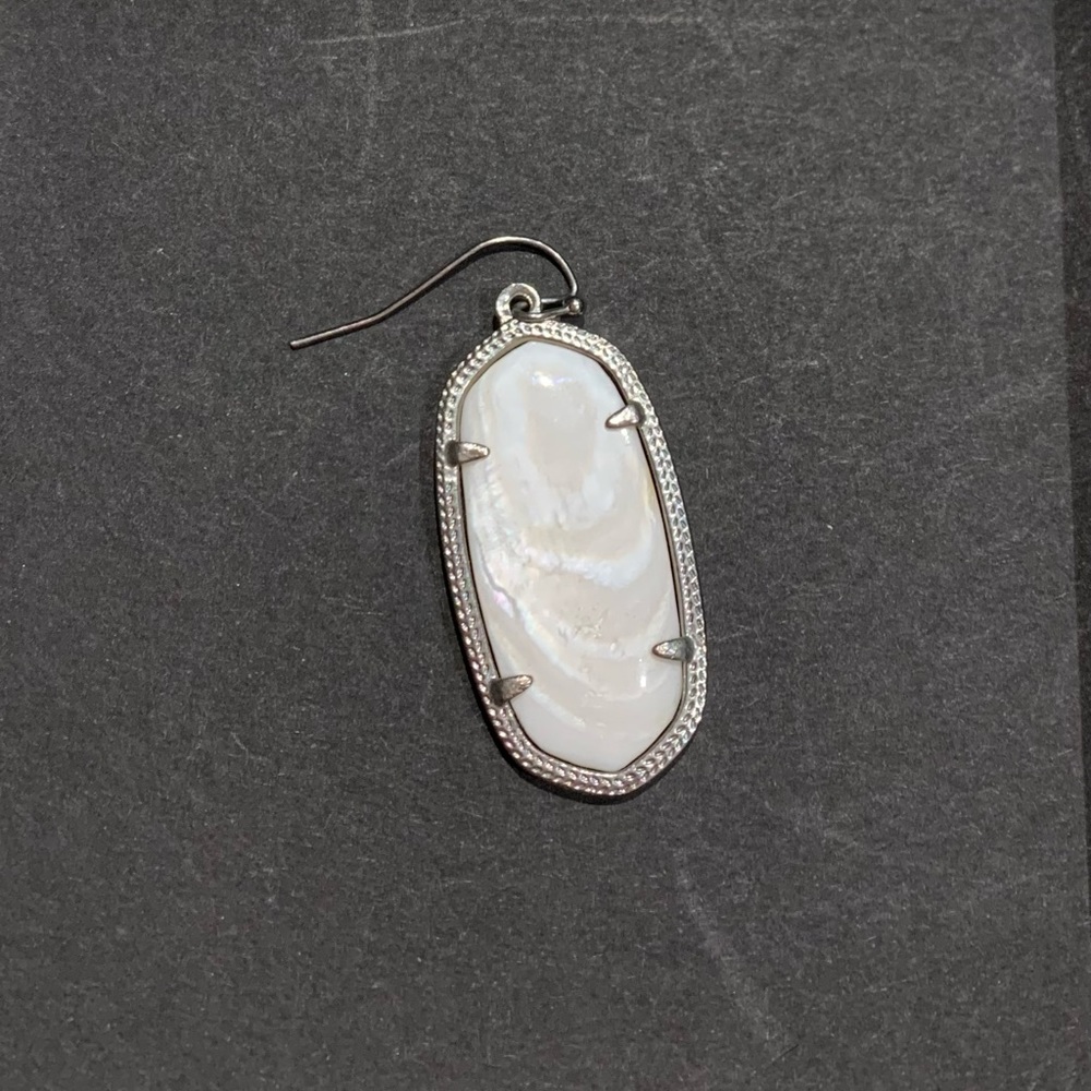 Kendra Scott Elle Gold Statement Earring in White-only one